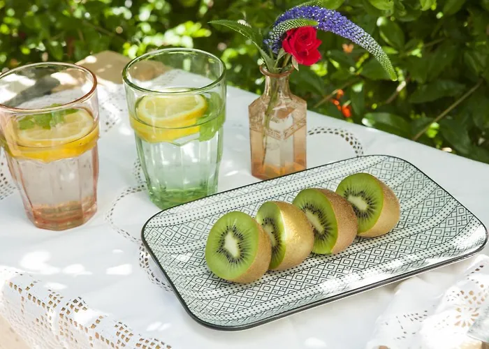 Iokasti הרסוניסוס