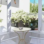 Hotel Iokasti 3*