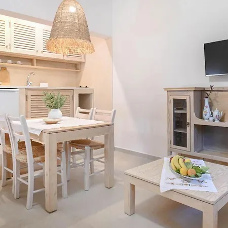 Iokasti 3* Hersonissos (Crete)