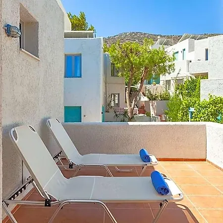 Iokasti Hotel 3*