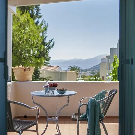Iokasti Hotel 3*