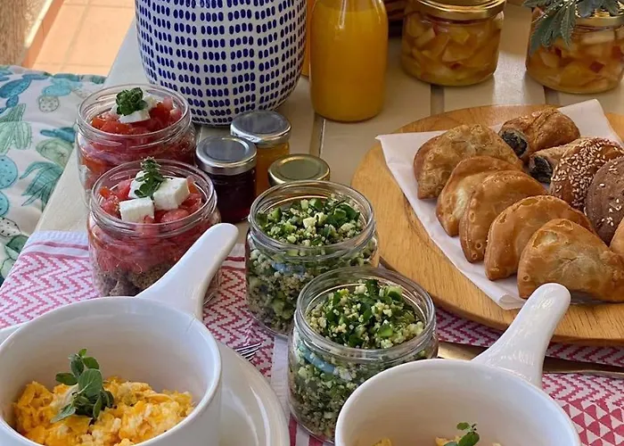 Iokasti 호텔 헐소니소스